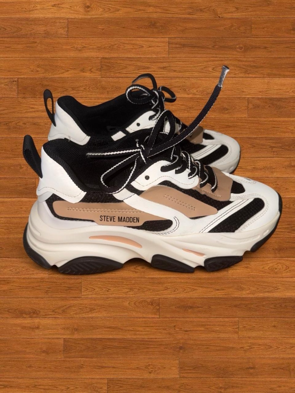 Steve Madden Multilayer Chunky Sneaker in White, Black & Tan